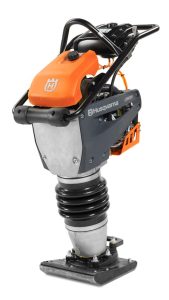 Трамбовка пачи крак под наем Husqvarna LT6005